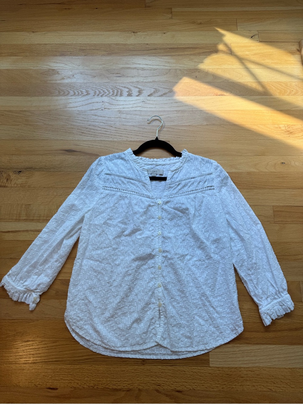 LOFT Women's White Button-Front Eyelet Blouse, size S